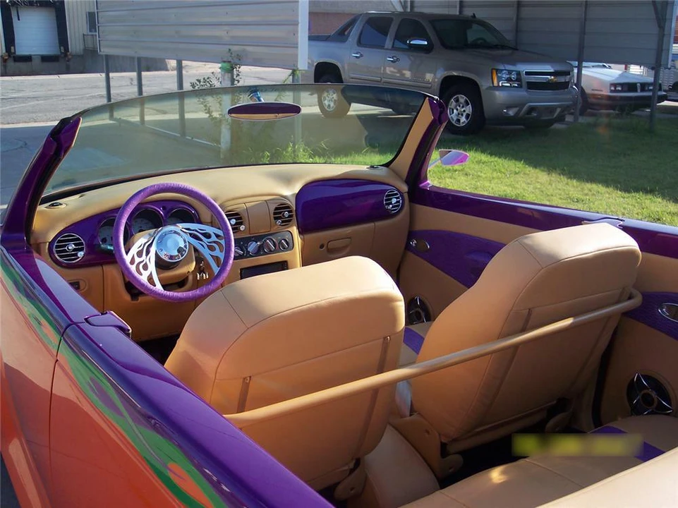 2003 Chrysler PT Cruiser - Image 4 of 5