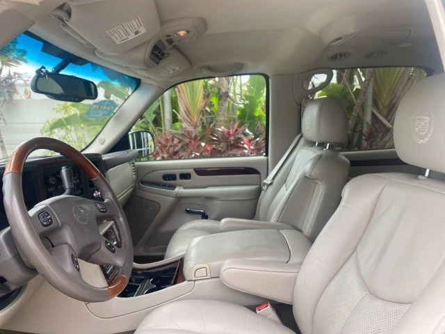 2003 Cadillac Escalade & EXT 2nd Gen - Image 11 of 21
