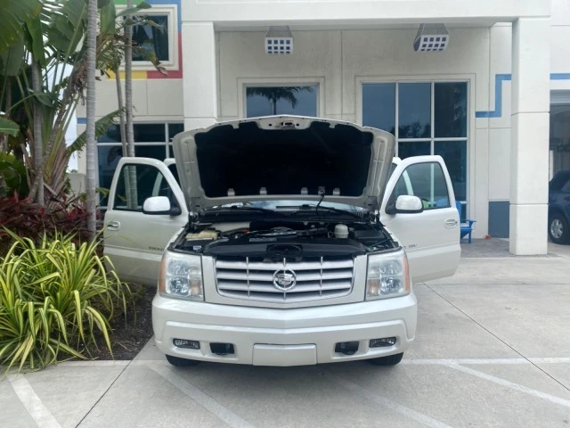 2003 Cadillac Escalade & EXT 2nd Gen - Image 17 of 21
