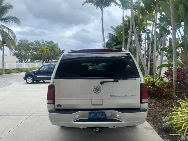 2003 Cadillac Escalade & EXT 2nd Gen - Image 7 of 21
