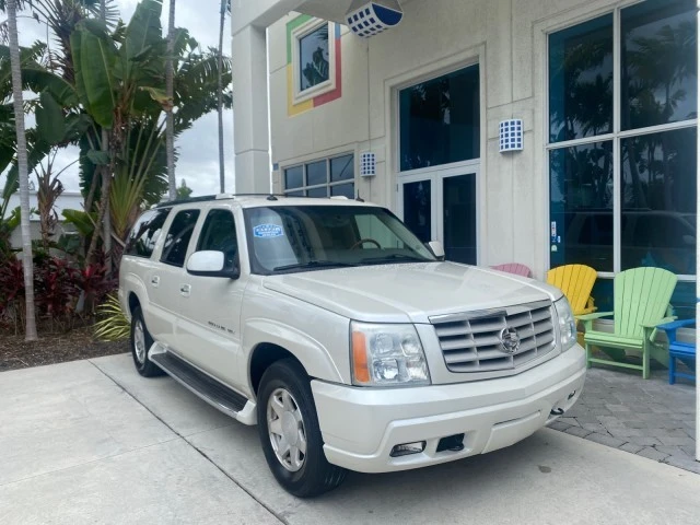 2003 Cadillac Escalade & EXT 2nd Gen - Image 2 of 21