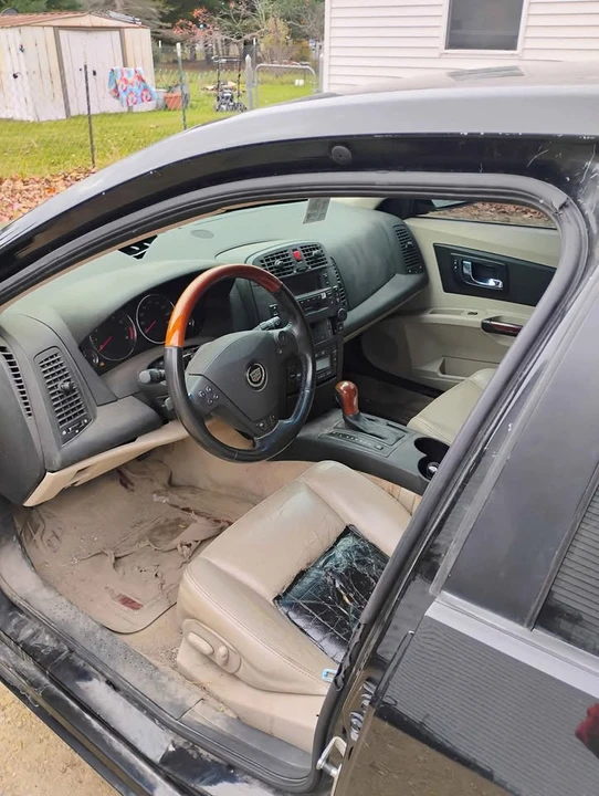 2003 Cadillac CTS 1st Gen - Image 5 of 6