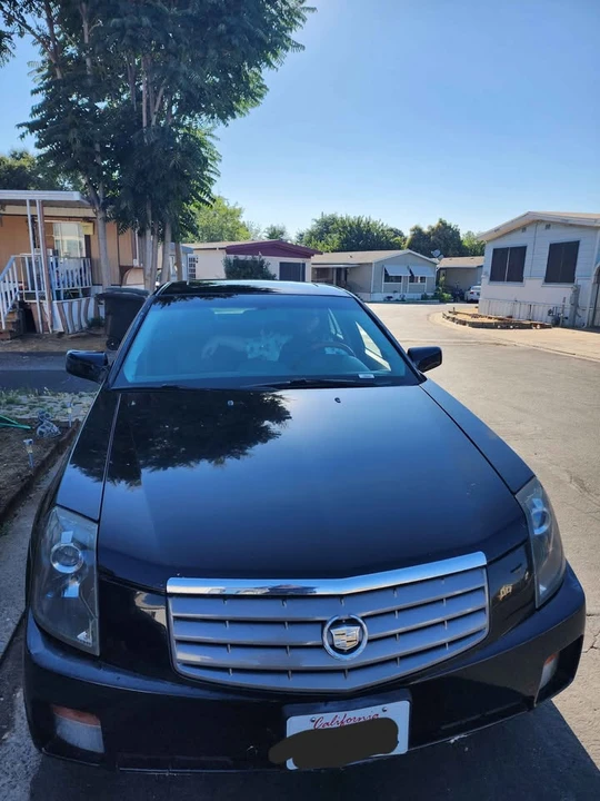 2003 Cadillac CTS 1st Gen - Image 2 of 3