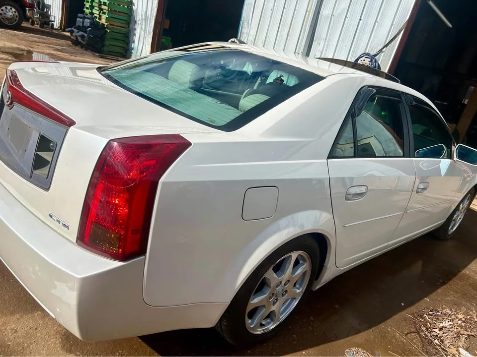 2003 Cadillac CTS 1st Gen - Image 4 of 9