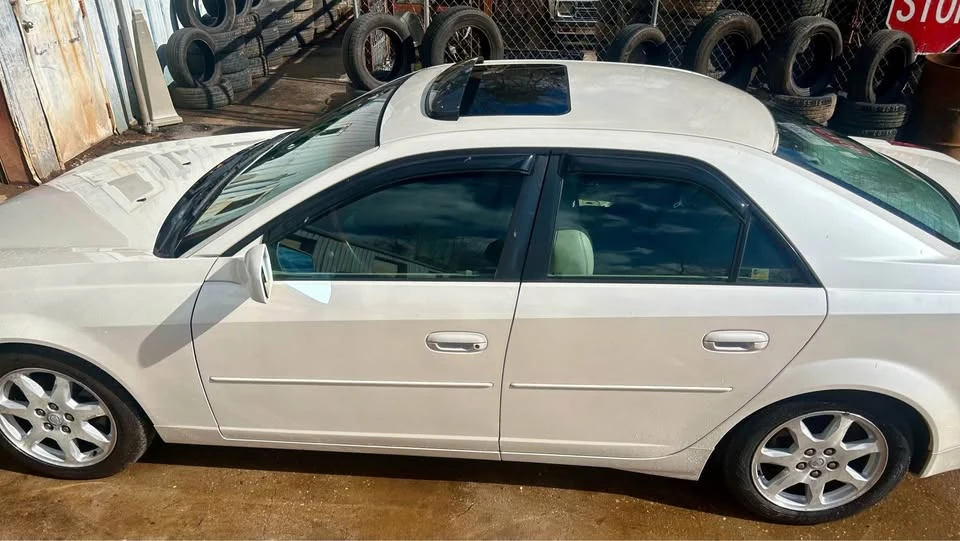 2003 Cadillac CTS 1st Gen - Image 5 of 9