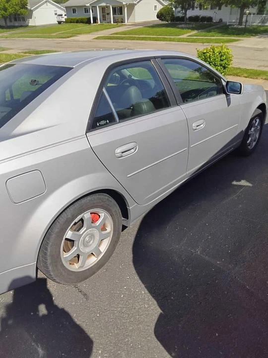 2003 Cadillac CTS 1st Gen - Image 2 of 5