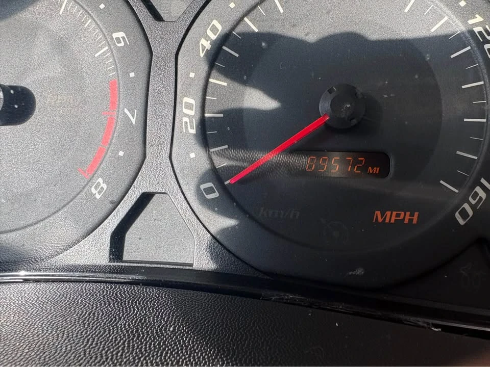 2003 Cadillac CTS 1st Gen - Image 9 of 10