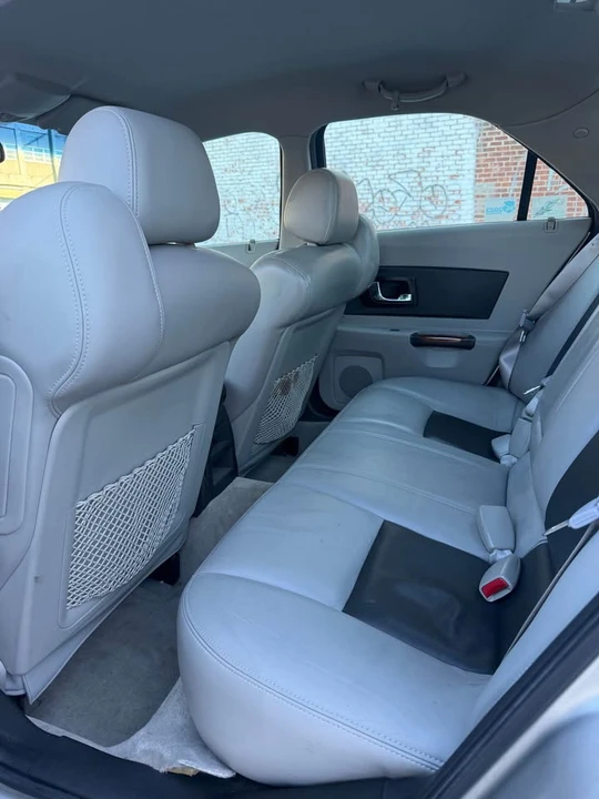 2003 Cadillac CTS - Image 10 of 12
