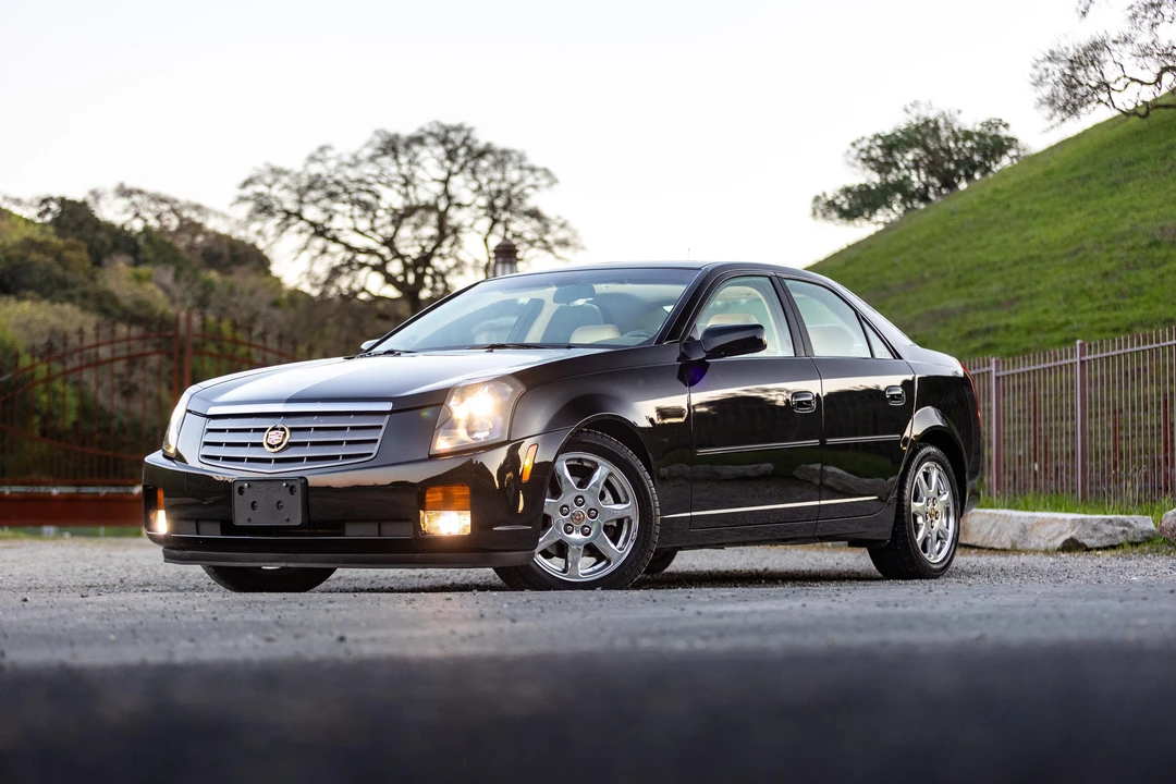 2003 Cadillac CTS 1st Gen - Image 11 of 31