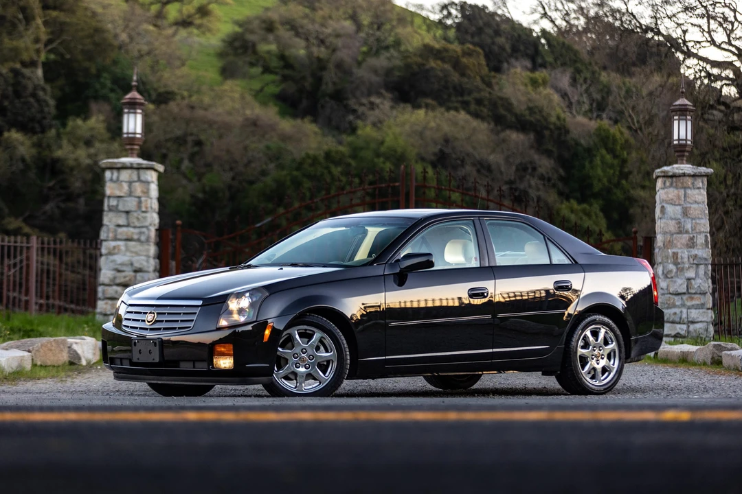 2003 Cadillac CTS 1st Gen - Image 16 of 31