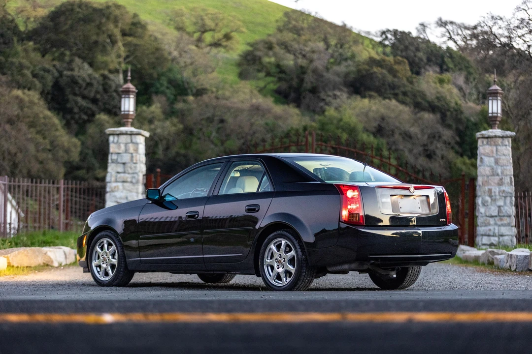 2003 Cadillac CTS 1st Gen - Image 20 of 31
