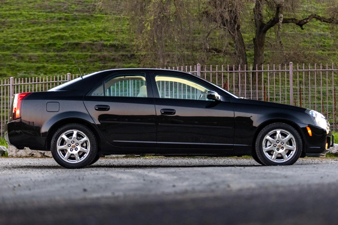2003 Cadillac CTS 1st Gen - Image 3 of 31