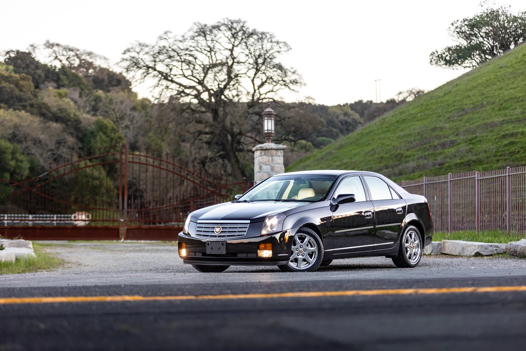 2003 Cadillac CTS 1st Gen - Image 14 of 31