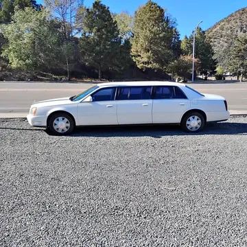 2003 Cadillac Crystal Coach