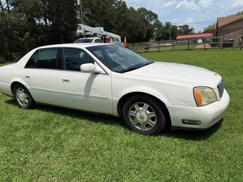 2003 Cadillac DeVille 8th Gen - Image 4 of 5