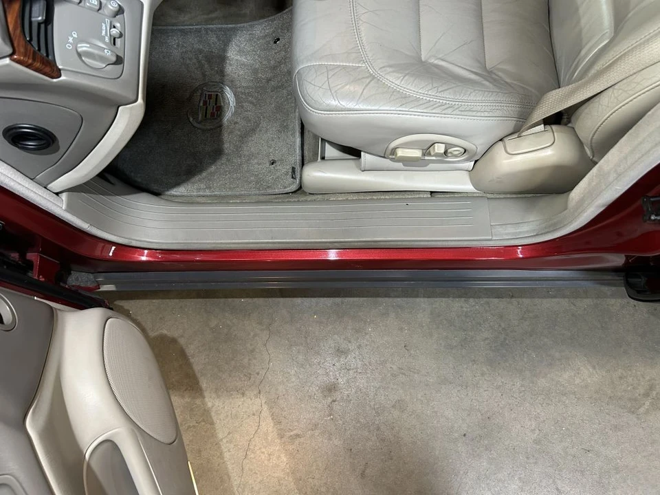 2003 Cadillac DeVille 8th Gen - Image 27 of 31