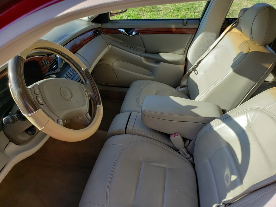 2003 Cadillac DeVille 8th Gen - Image 7 of 9