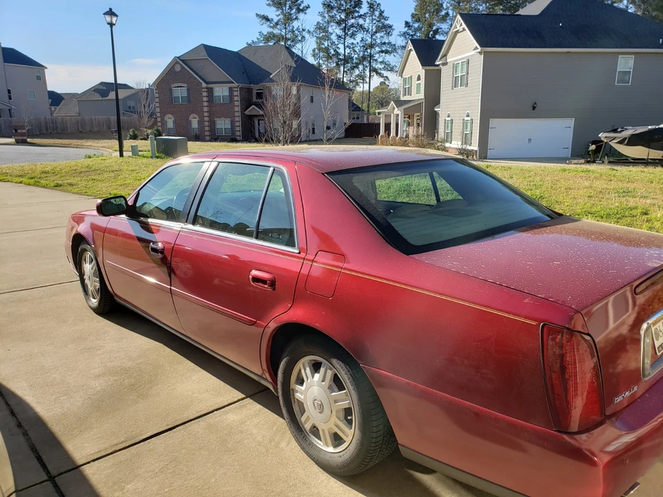 2003 Cadillac DeVille 8th Gen - Image 2 of 9