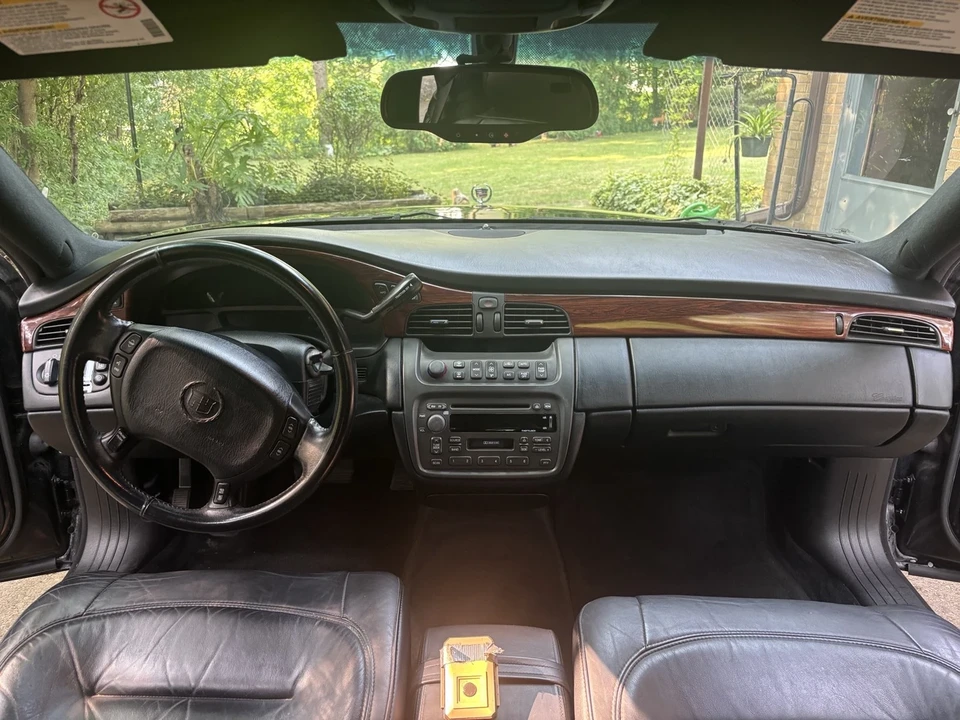 2003 Cadillac DeVille 8th Gen - Image 5 of 9
