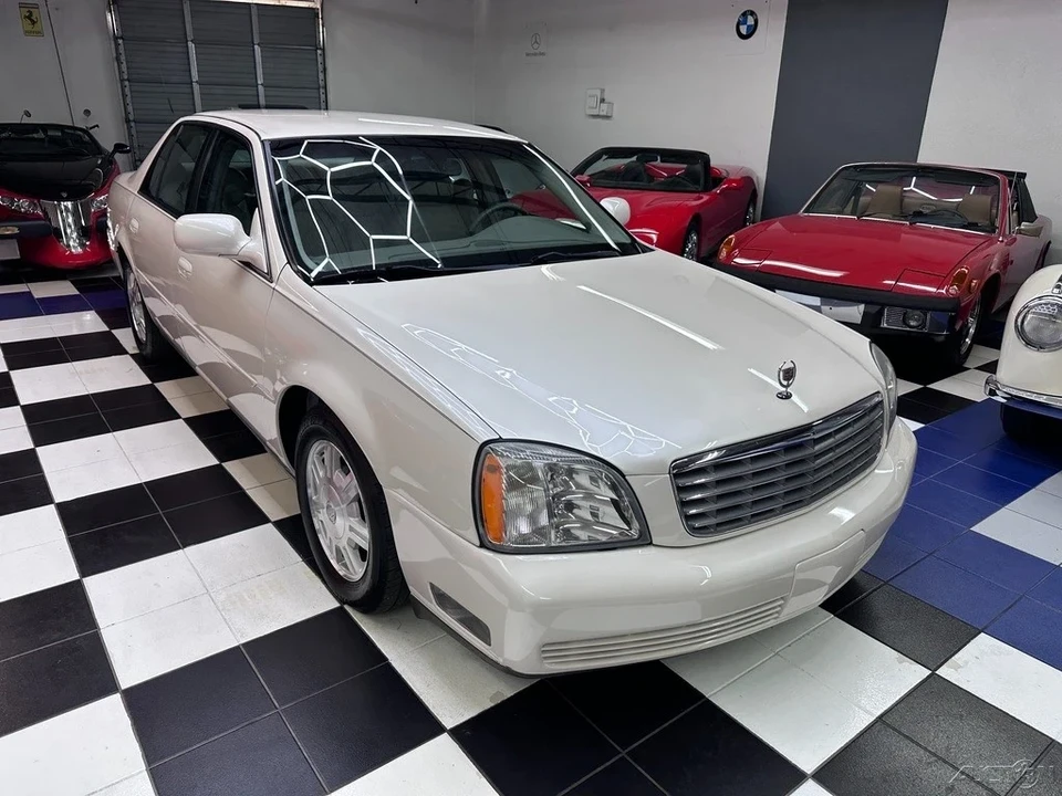 2003 Cadillac DeVille 8th Gen - Image 2 of 21