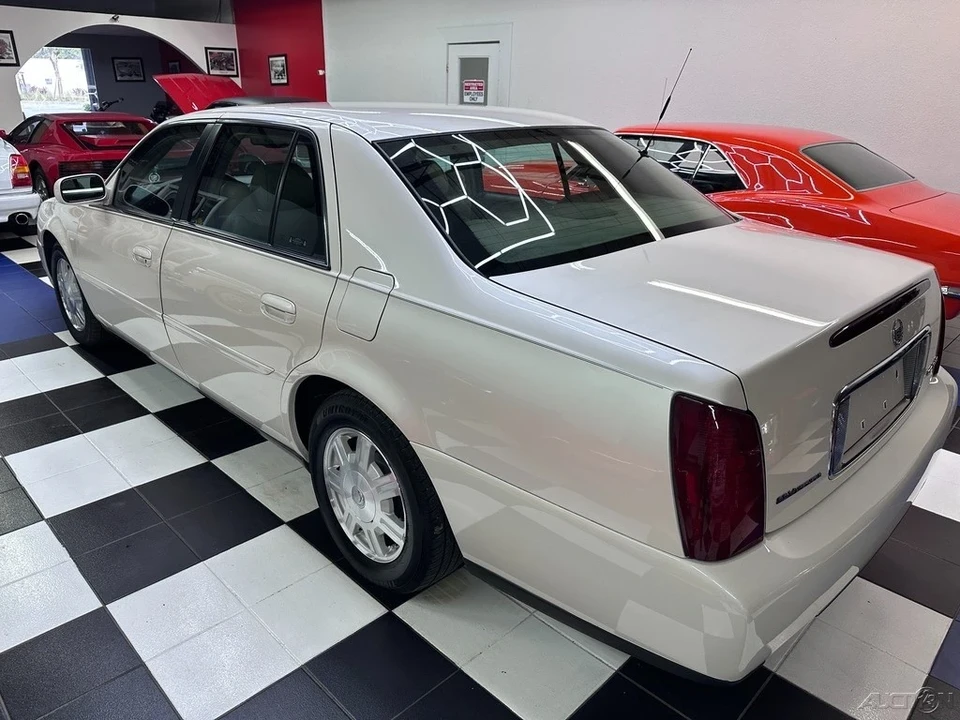 2003 Cadillac DeVille 8th Gen - Image 18 of 21
