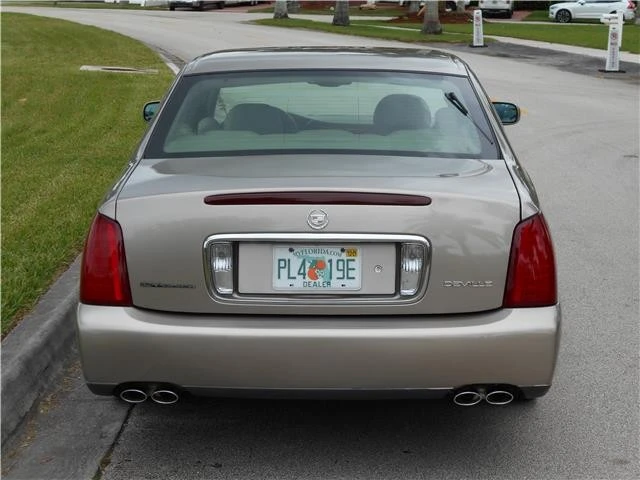 2003 Cadillac DeVille 7th Gen - Image 11 of 12