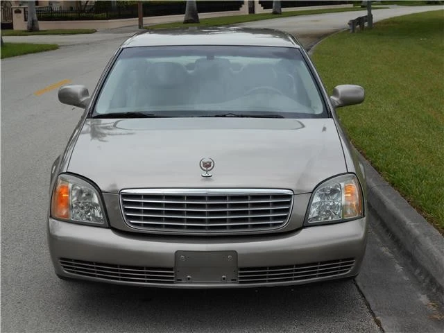 2003 Cadillac DeVille 7th Gen - Image 4 of 12
