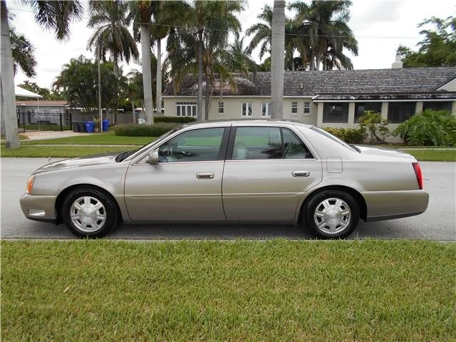 2003 Cadillac DeVille 7th Gen - Image 8 of 12