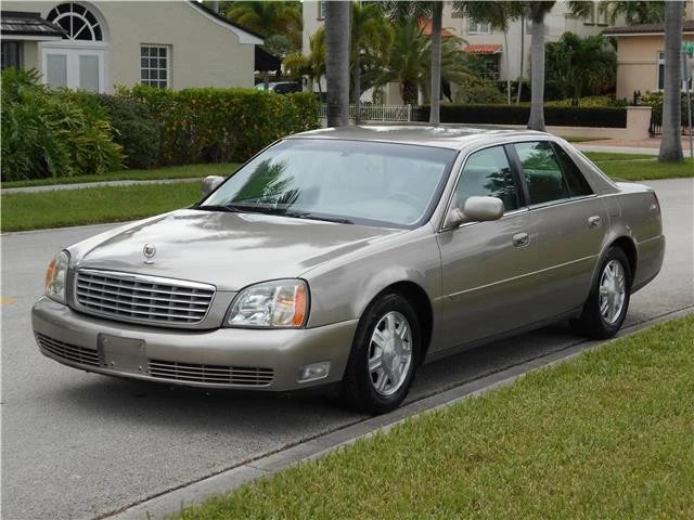 2003 Cadillac DeVille 7th Gen - Image 7 of 12