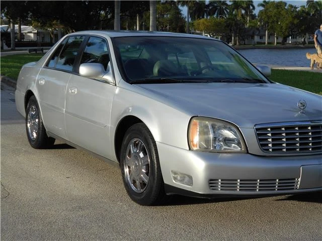 2003 Cadillac DeVille 8th Gen - Image 3 of 12