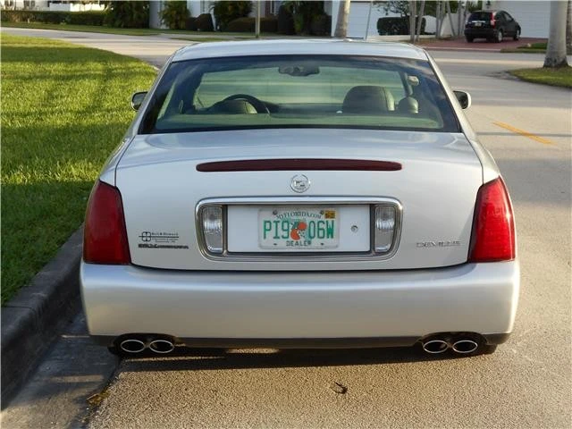 2003 Cadillac DeVille 8th Gen - Image 10 of 12