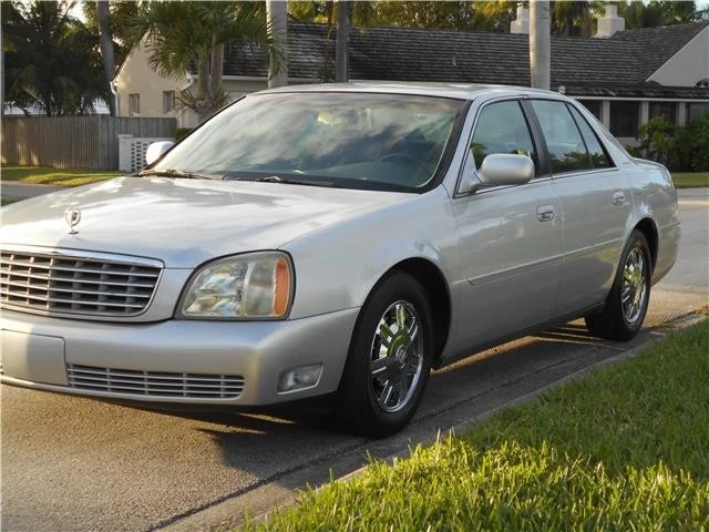 2003 Cadillac DeVille 8th Gen - Image 5 of 12