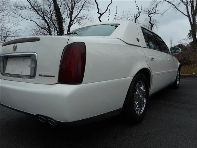 2003 Cadillac DeVille 8th Gen - Image 4 of 12
