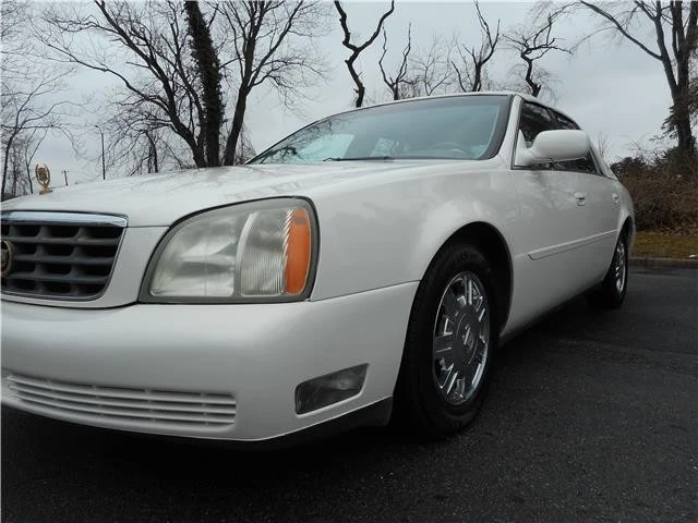 2003 Cadillac DeVille 8th Gen - Image 10 of 12