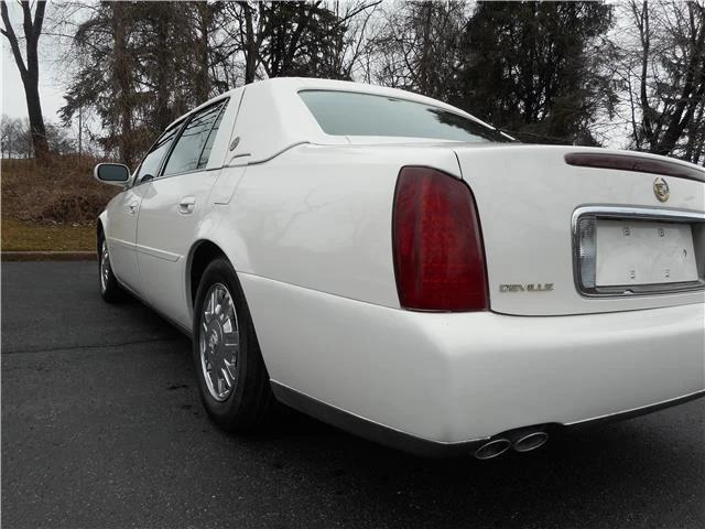 2003 Cadillac DeVille 8th Gen - Image 6 of 12