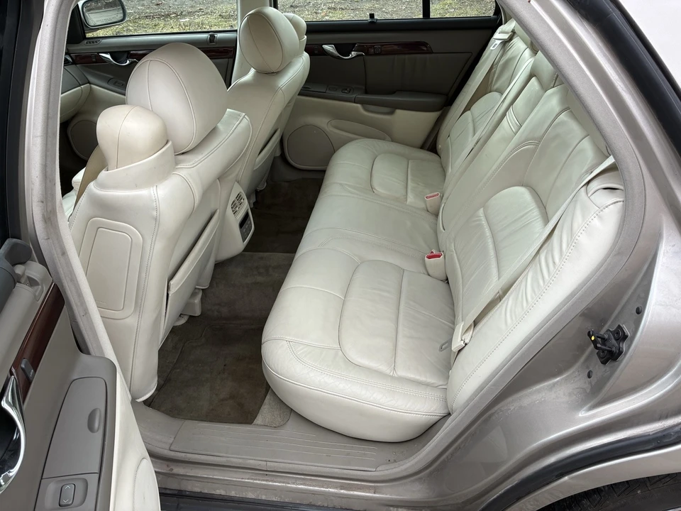 2003 Cadillac DeVille 8th Gen - Image 7 of 9