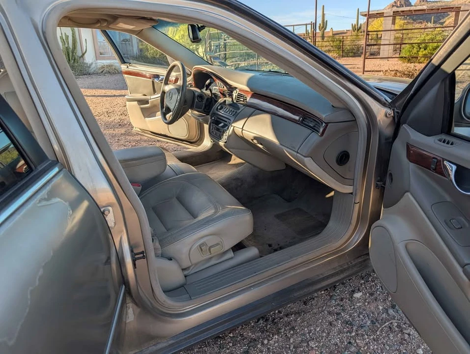2003 Cadillac DeVille 8th Gen - Image 8 of 12