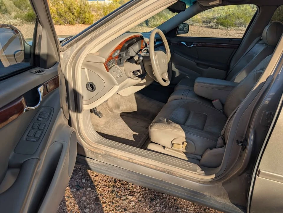2003 Cadillac DeVille 8th Gen - Image 5 of 12