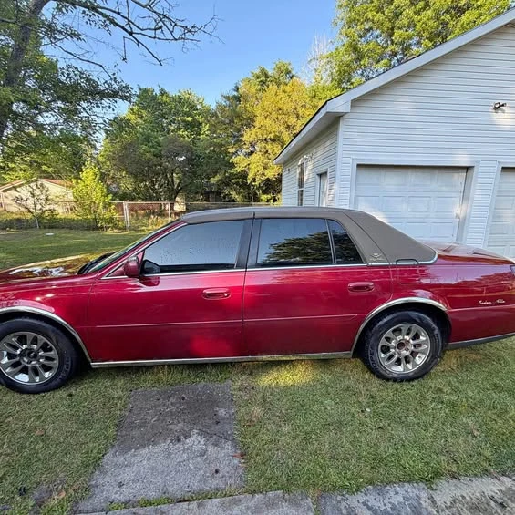 2003 Cadillac DeVille 8th Gen - Image 1 of 1