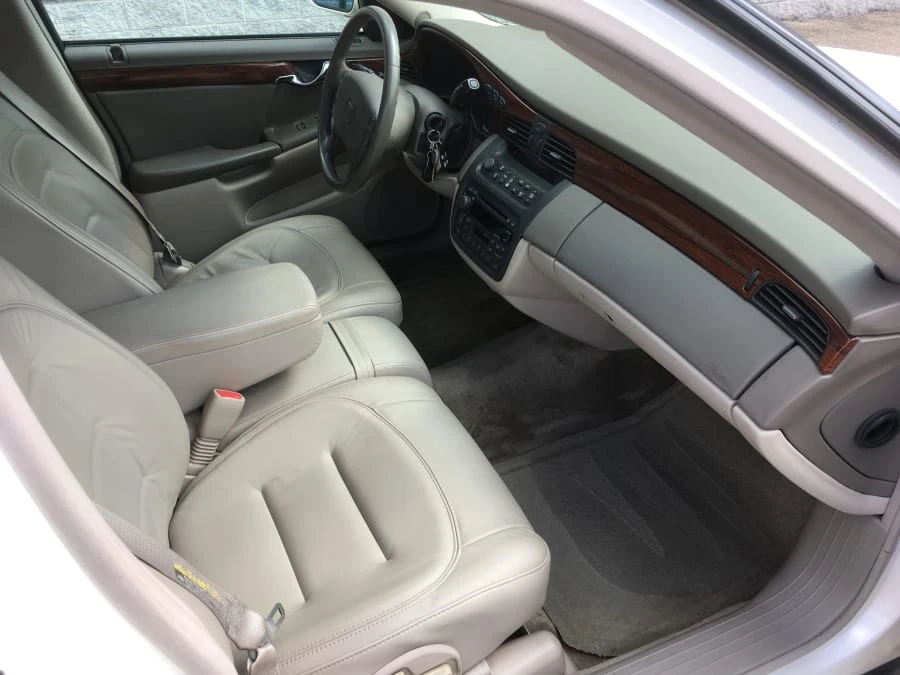 2003 Cadillac DeVille 8th Gen - Image 6 of 7