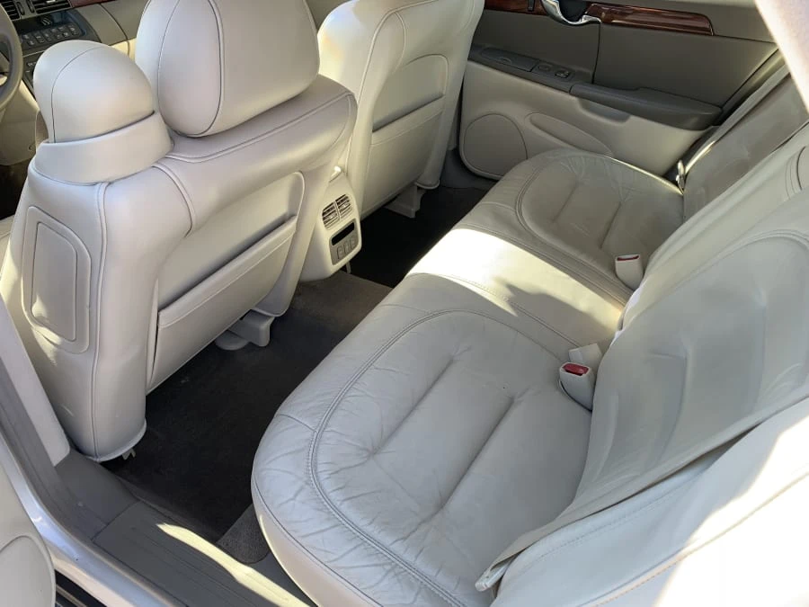 2003 Cadillac DeVille 8th Gen - Image 5 of 8
