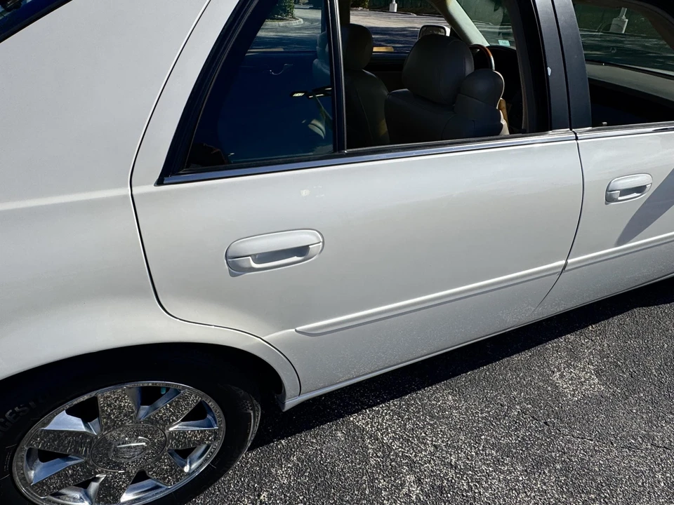 2003 Cadillac DeVille 8th Gen - Image 23 of 31