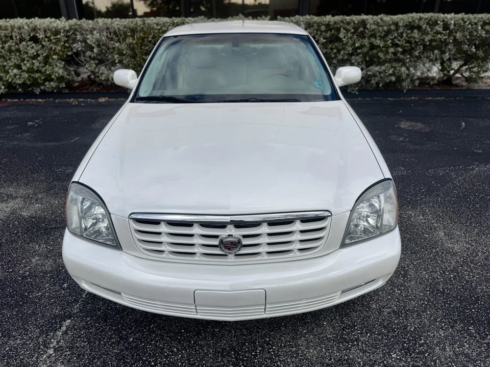 2003 Cadillac DeVille 8th Gen - Image 15 of 31