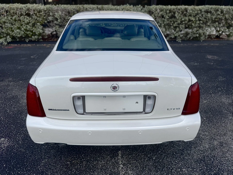 2003 Cadillac DeVille 8th Gen - Image 9 of 31