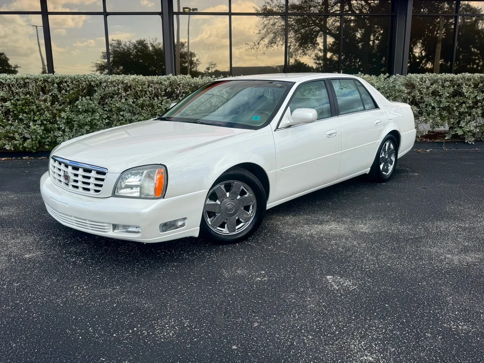 2003 Cadillac DeVille 8th Gen - Image 5 of 31