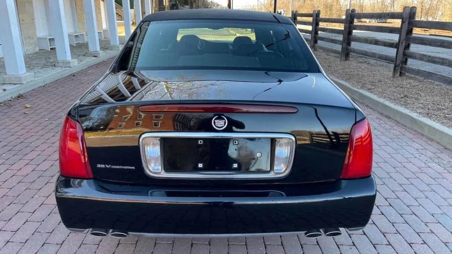 2003 Cadillac DeVille 8th Gen - Image 10 of 11