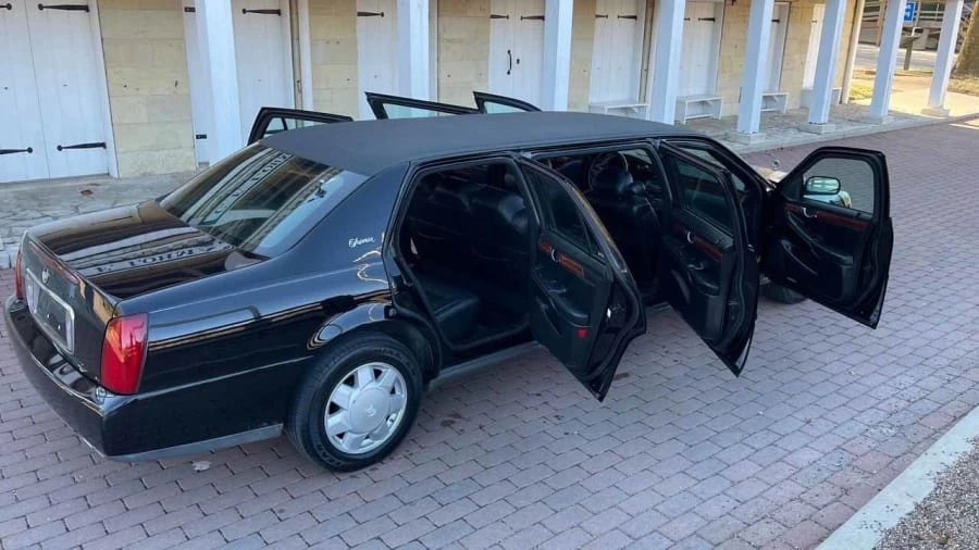 2003 Cadillac DeVille 8th Gen - Image 2 of 11