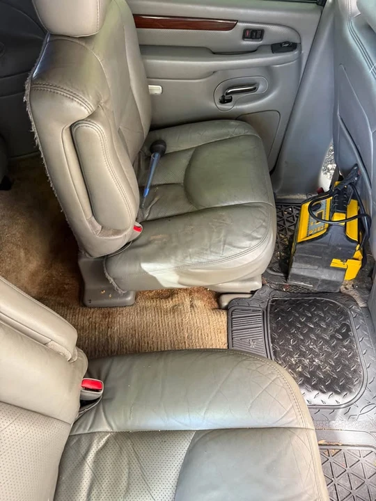 2003 Cadillac Escalade & EXT 2nd Gen - Image 5 of 8