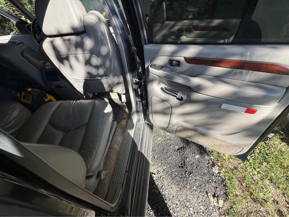 2003 Cadillac Escalade & EXT 2nd Gen - Image 3 of 8
