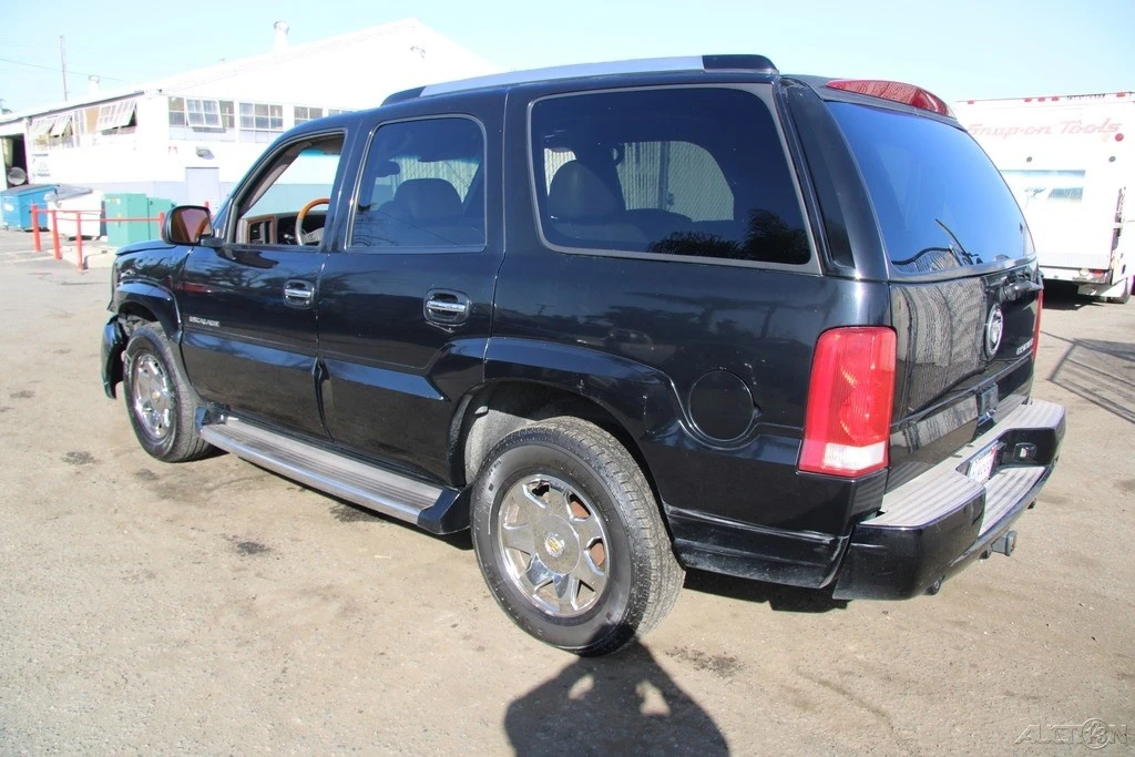 2003 Cadillac Escalade & EXT 2nd Gen - Image 4 of 21